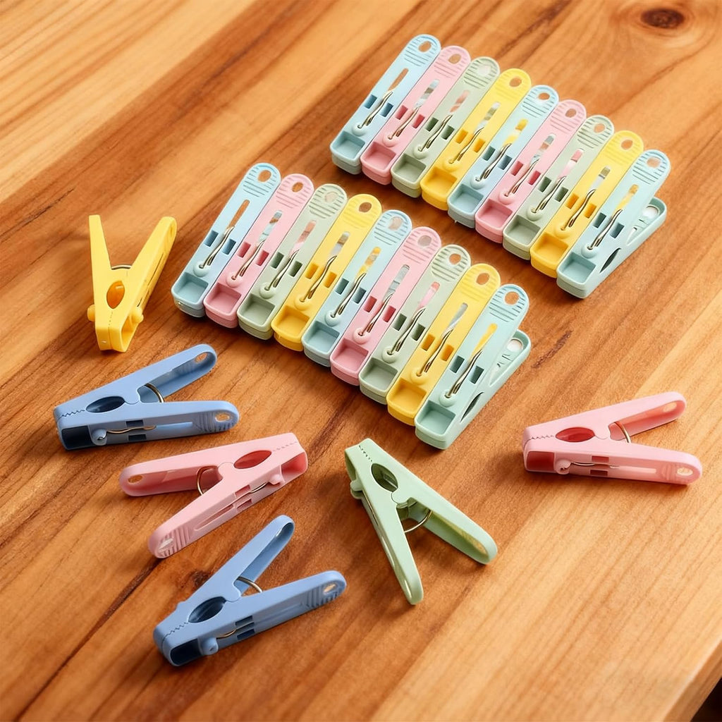 40-Pack Multipurpose Plastic Clothespins for Laundry & Crafts